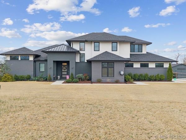 5110 E 161st Street S, Bixby, OK 74008