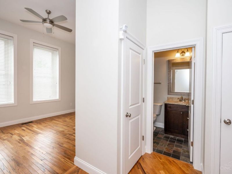 2656 Bellevue Avenue, Cincinnati, OH 45219 Photo 27