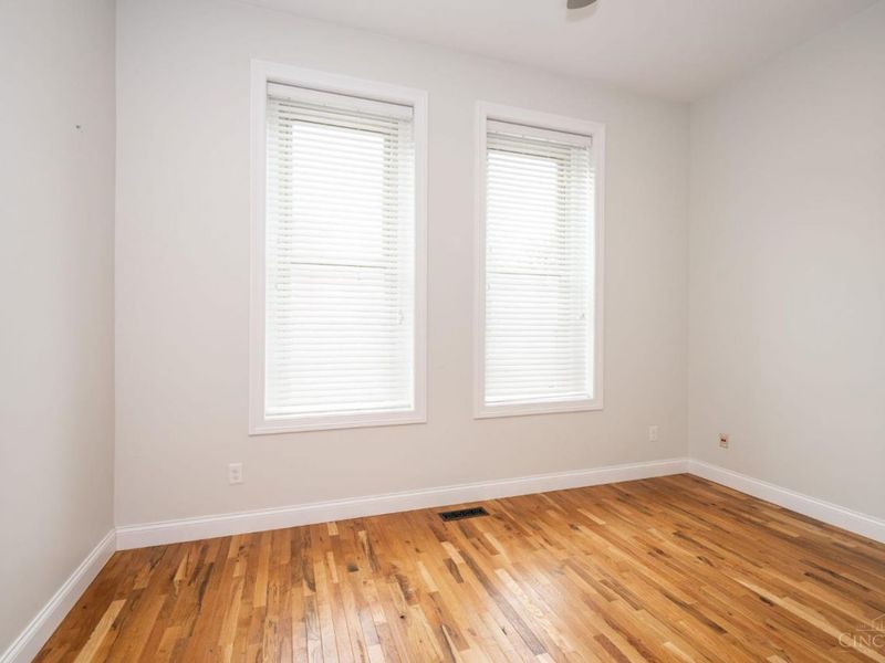2656 Bellevue Avenue, Cincinnati, OH 45219 Photo 29