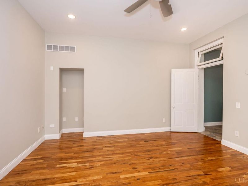 2656 Bellevue Avenue, Cincinnati, OH 45219 Photo 42