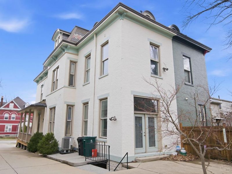 2656 Bellevue Avenue, Cincinnati, OH 45219 Photo 54