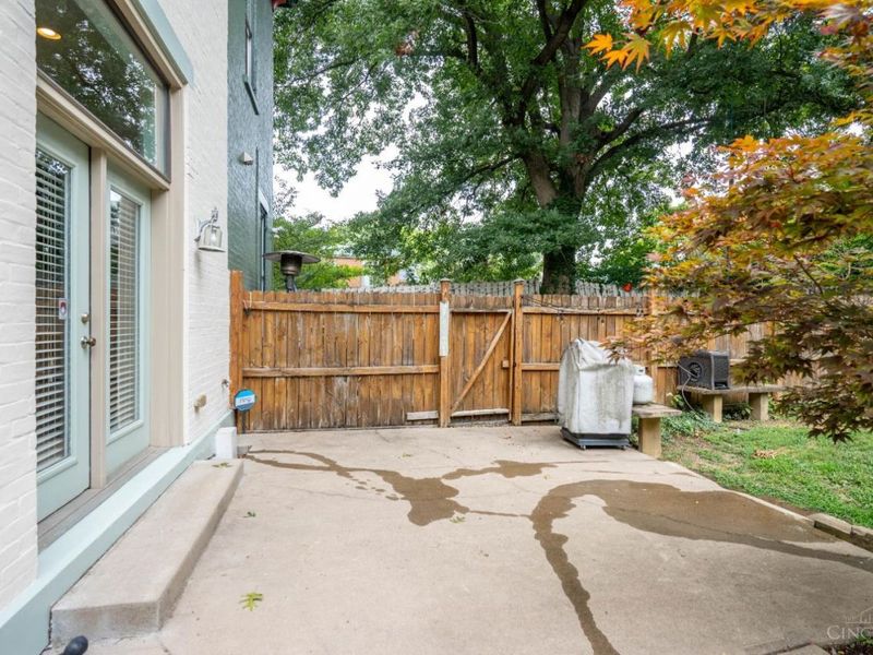 2656 Bellevue Avenue, Cincinnati, OH 45219 Photo 57