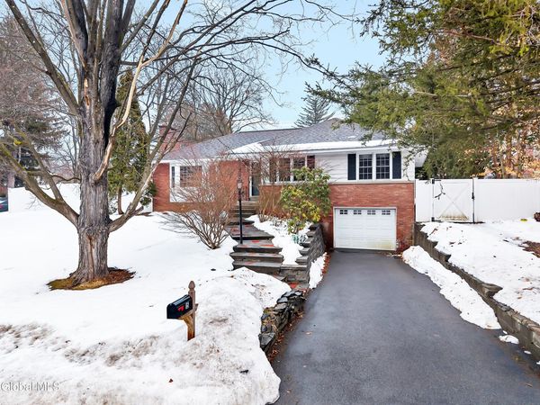 15 Brookwood Drive, Latham, NY 12110