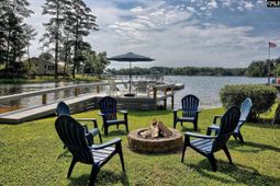 435 Whits End  photo 4