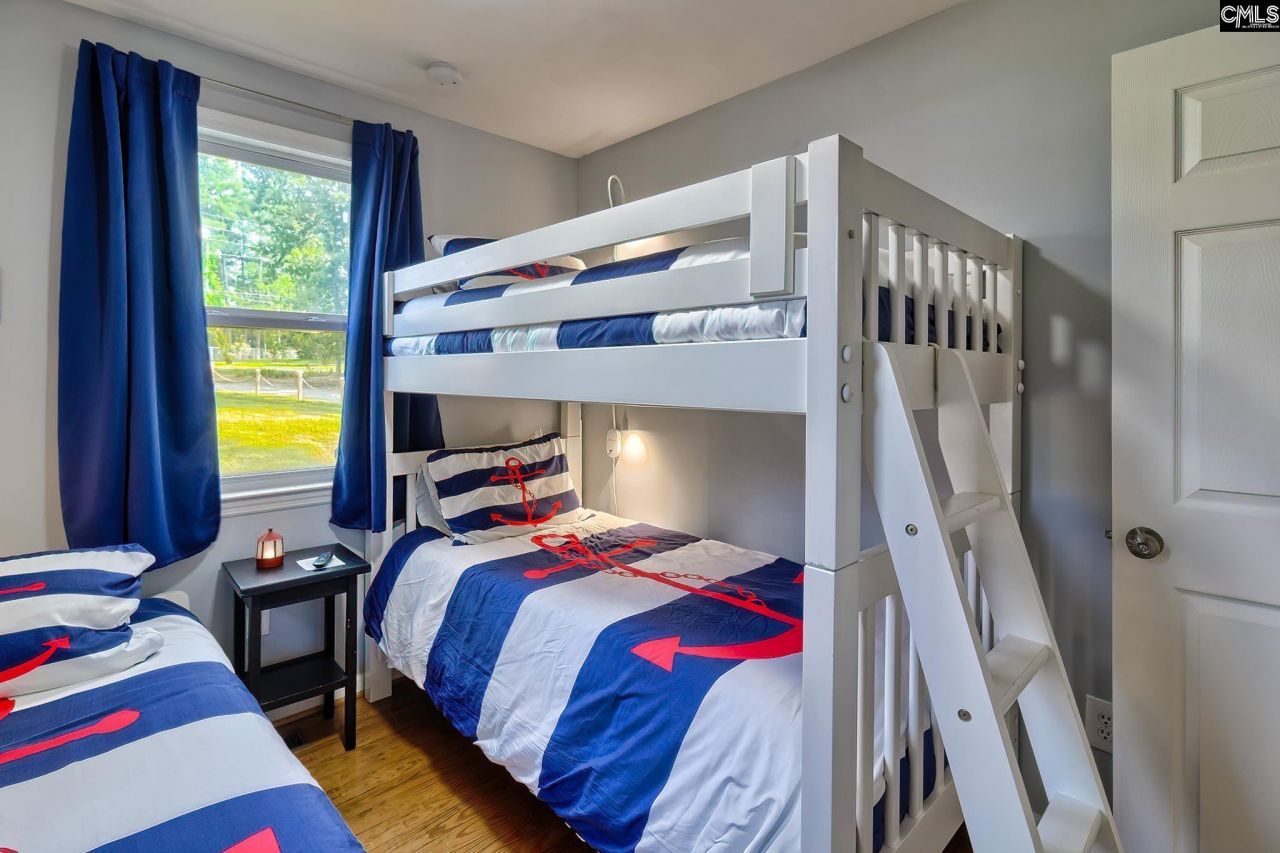 435 Whits End  Photo 24