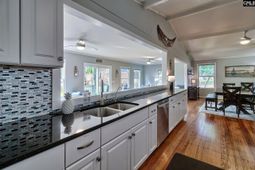 435 Whits End  photo 4