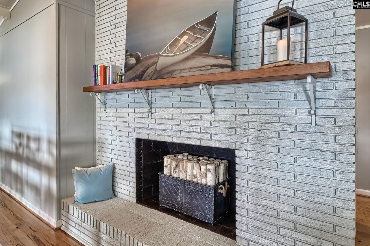 435 Whits End  Photo 8