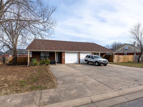 2011 & 2013 S G Street, Rogers, AR 72758