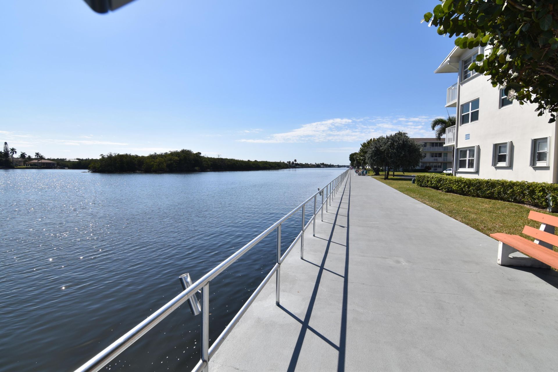 150 Horizons E, Unit 310, Boynton Beach, FL 33435 Photo