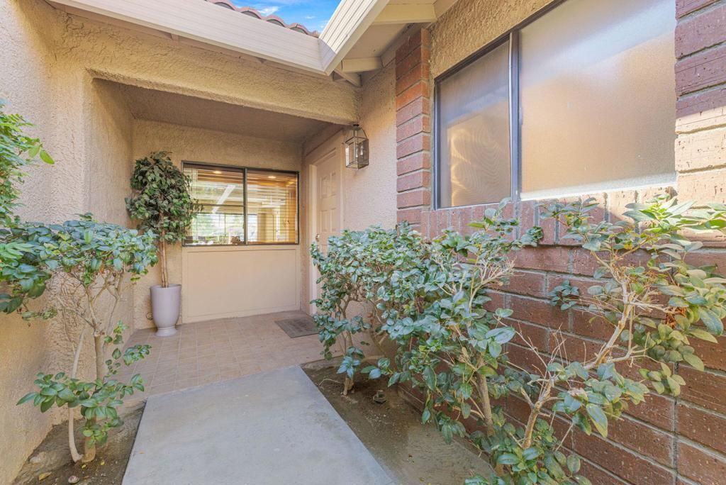 79 Camino Arroyo N, Palm Desert, CA 92260 Main Photo