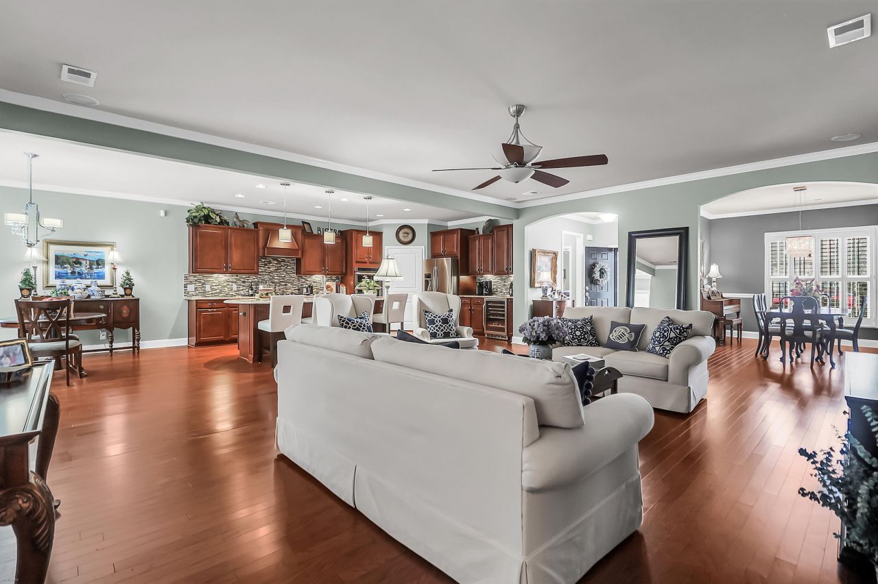 249 Waterfront Park Drive Photo 13