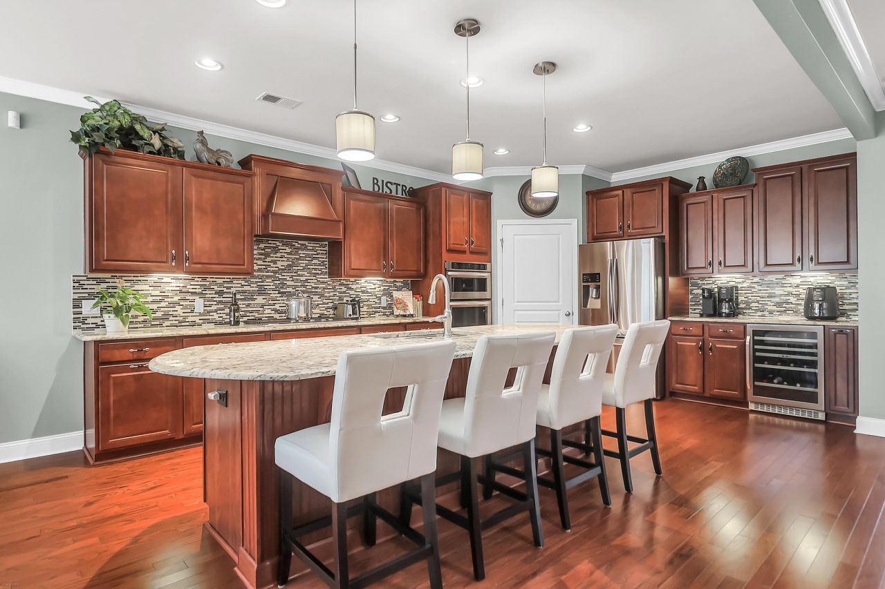 249 Waterfront Park Drive Photo 20