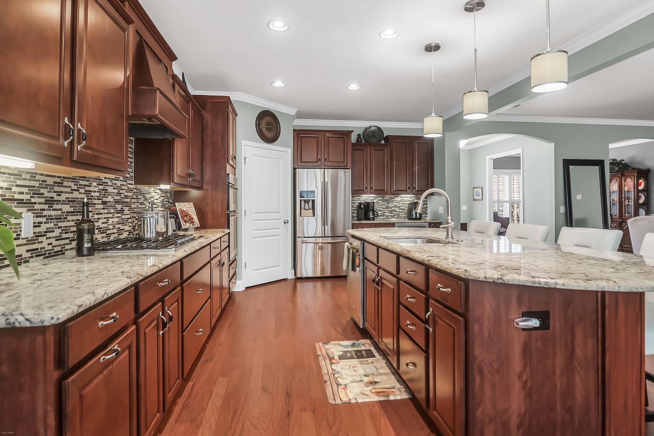 249 Waterfront Park Drive Photo 21