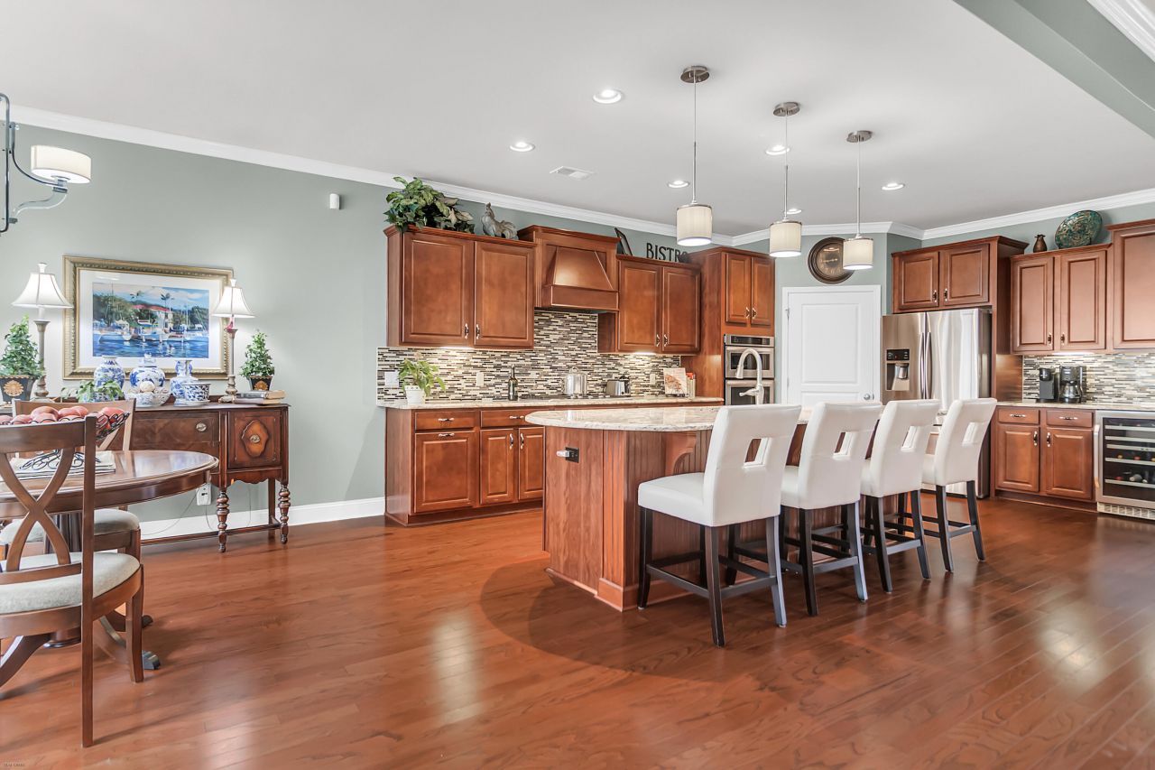 249 Waterfront Park Drive Photo 23