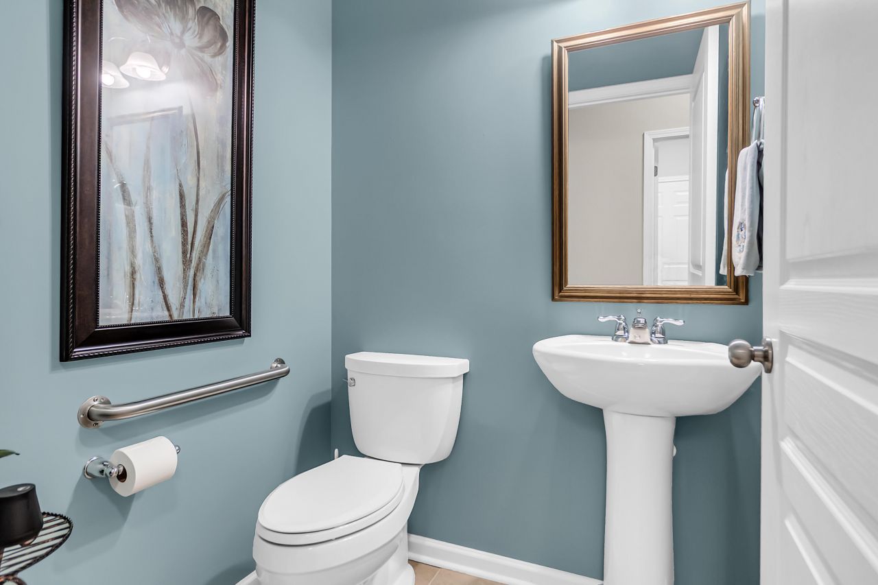 249 Waterfront Park Drive Photo 24