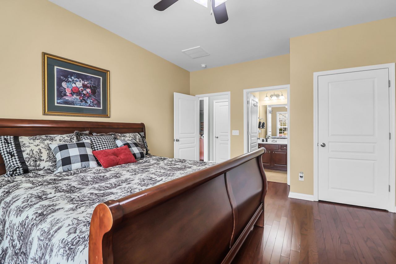 249 Waterfront Park Drive Photo 26