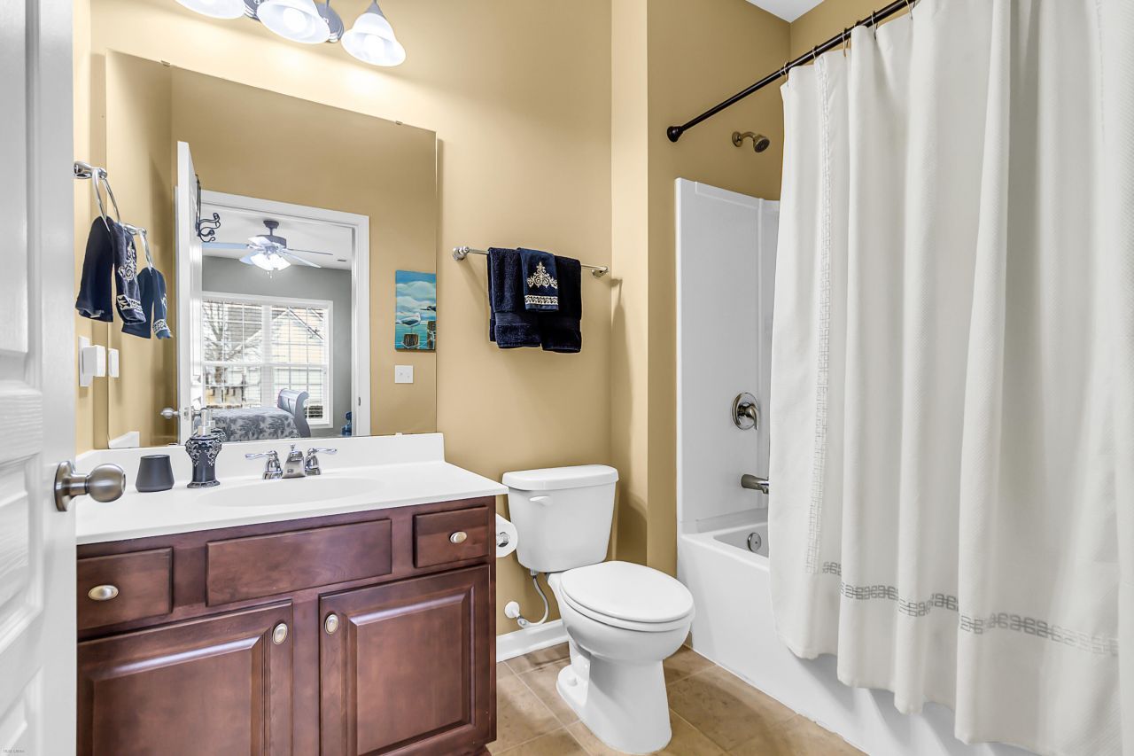 249 Waterfront Park Drive Photo 27