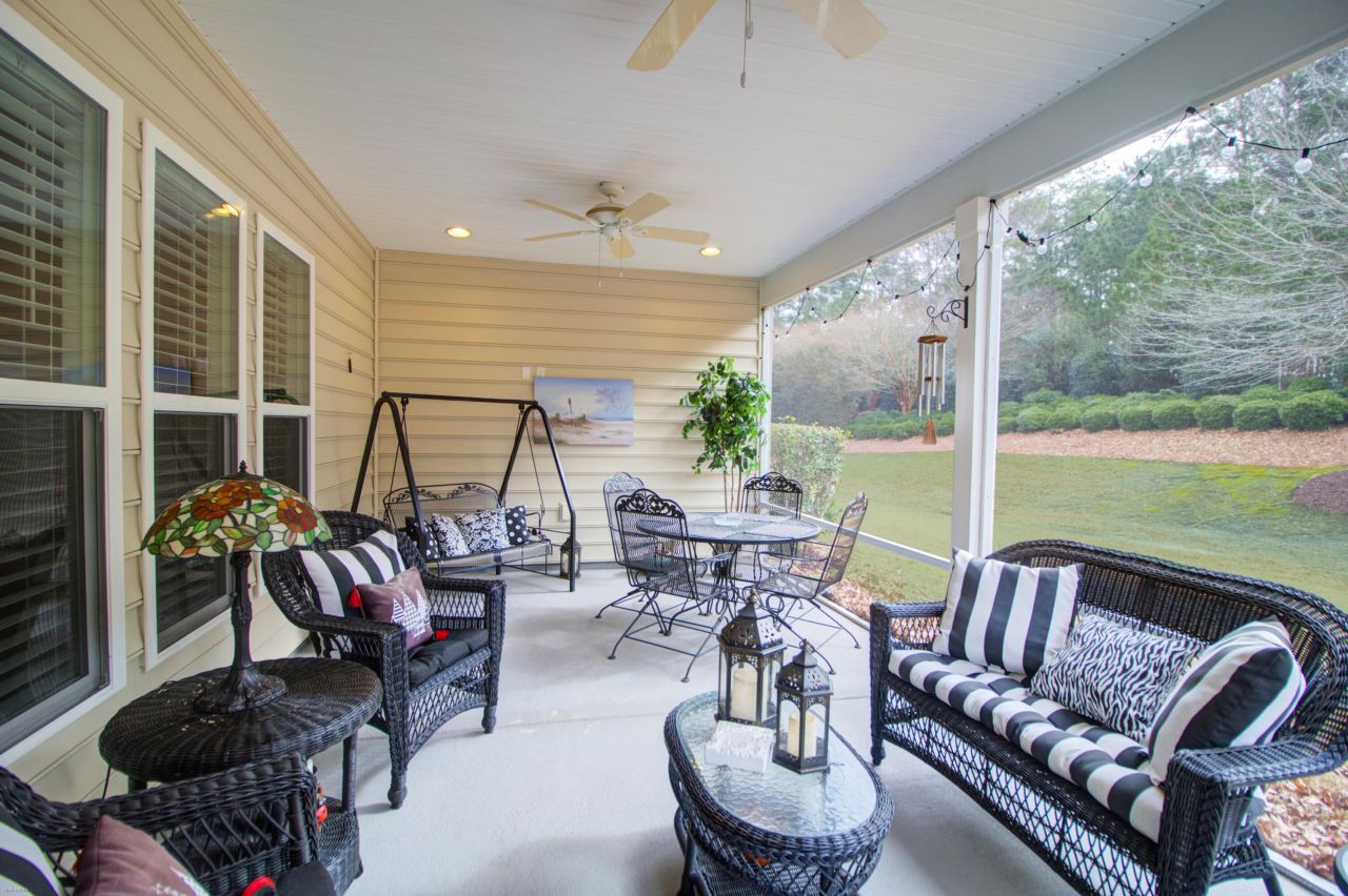 249 Waterfront Park Drive Photo 4