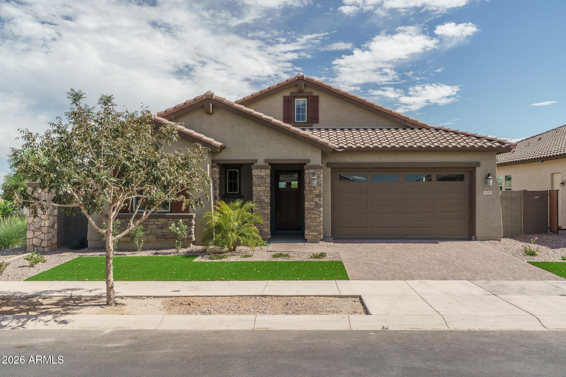 15743 W Mariposa Grande, Surprise, AZ 85387 Main Photo