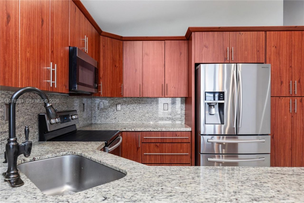 14358 SW 168th St , Miami, FL 33177 Photo