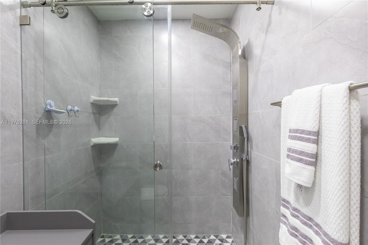 14358 SW 168th St , Miami, FL 33177 Photo