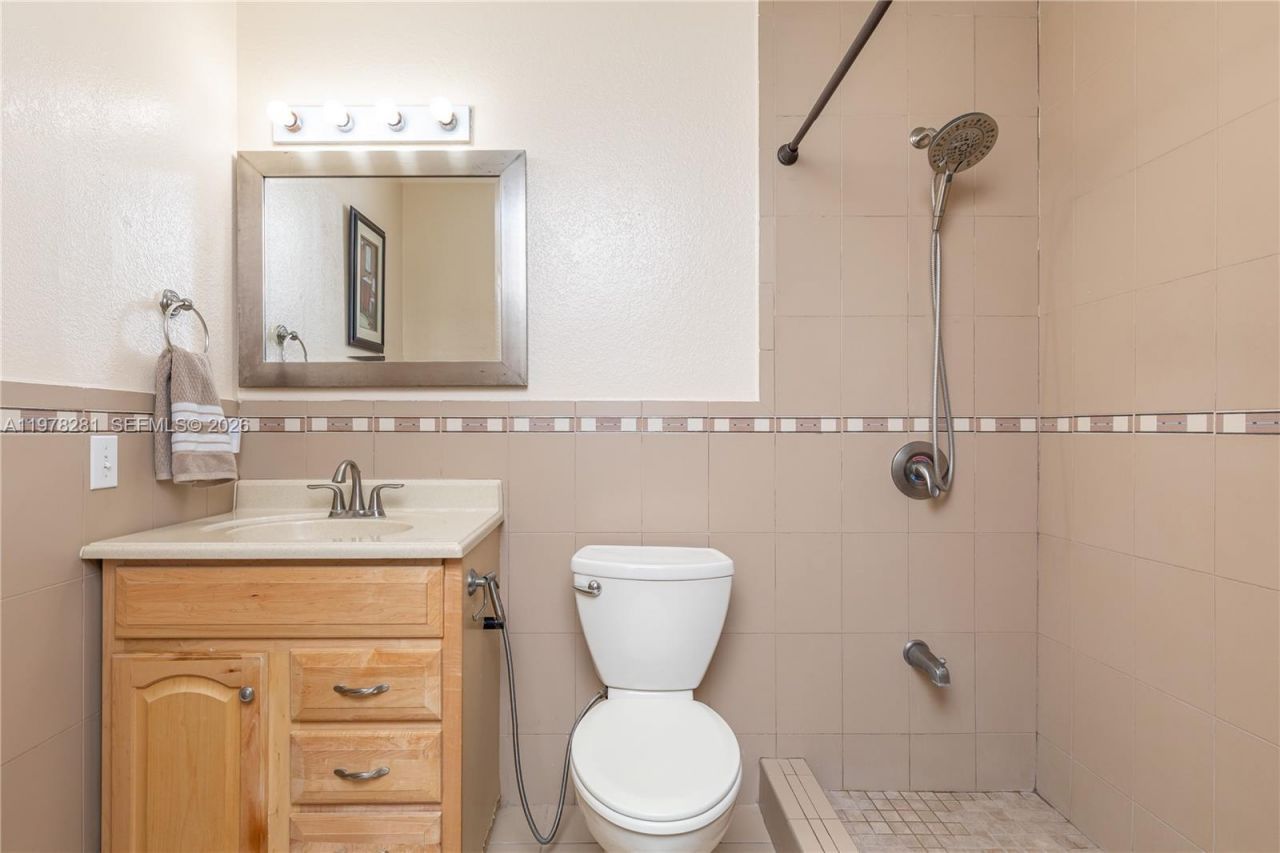 14358 SW 168th St , Miami, FL 33177 Photo