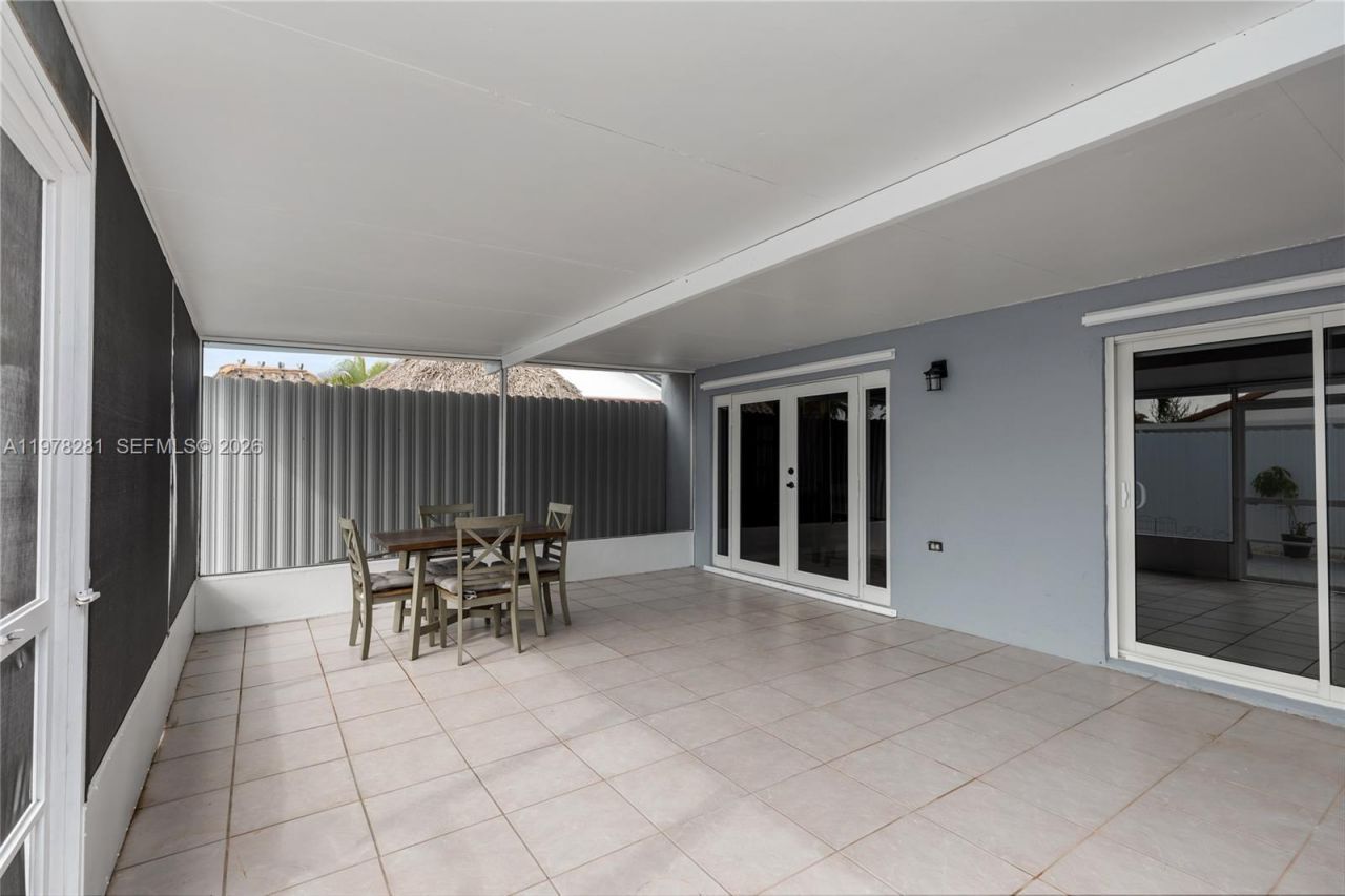 14358 SW 168th St , Miami, FL 33177 Photo