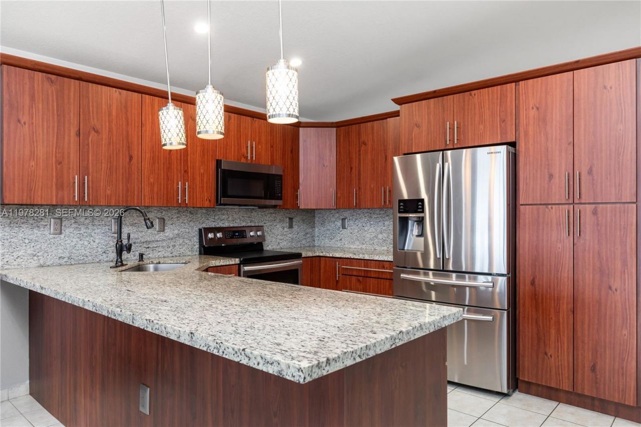 14358 SW 168th St , Miami, FL 33177 Photo