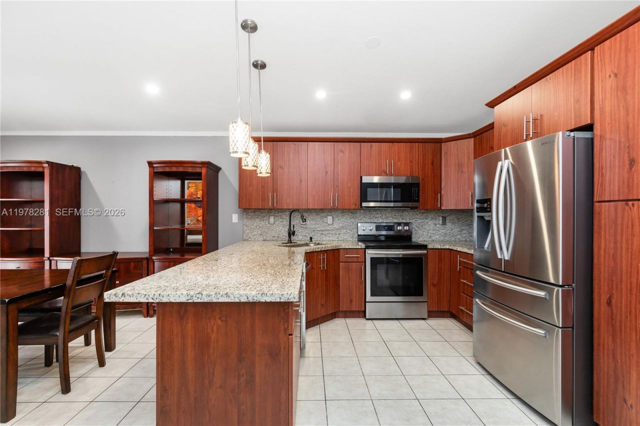 14358 SW 168th St , Miami, FL 33177 Photo