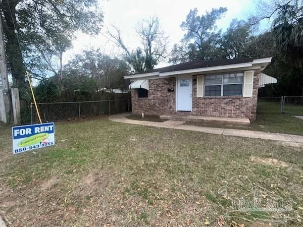 1105 W Strong St, Pensacola, FL 32501