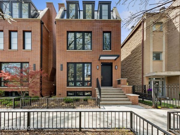 1844 N Maud Avenue , Chicago, IL 60614