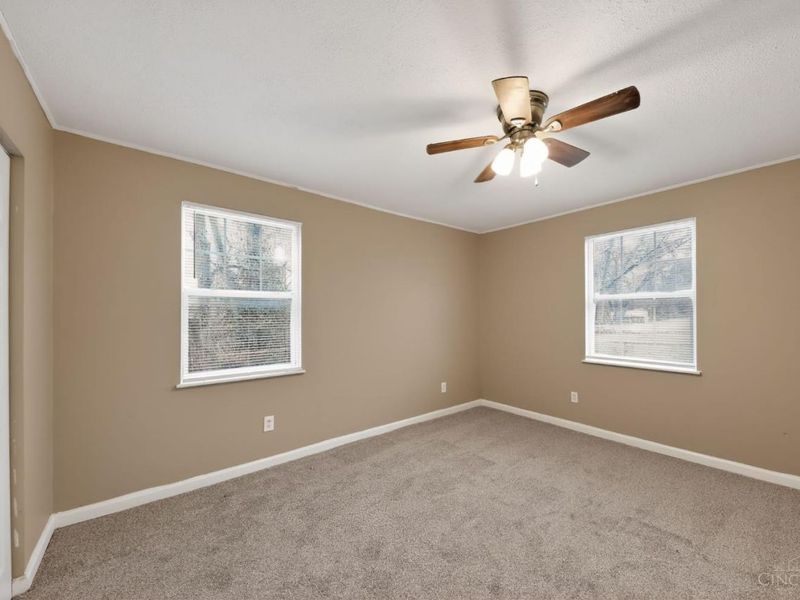 1931 Lotushill Drive, Mount Healthy, OH 45240 Photo 10