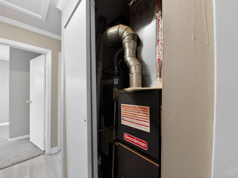 1931 Lotushill Drive, Mount Healthy, OH 45240 Photo 25