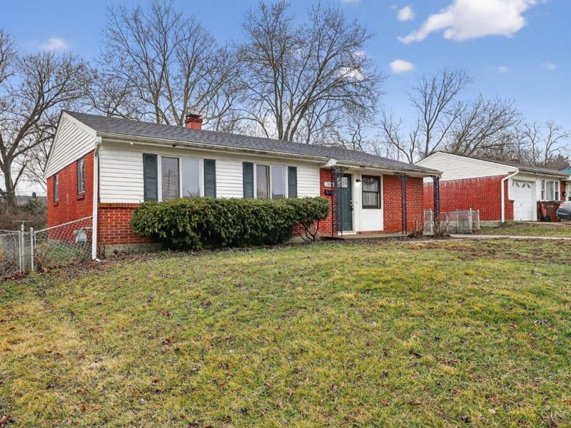 1931 Lotushill Drive, Mount Healthy, OH 45240 Photo 3