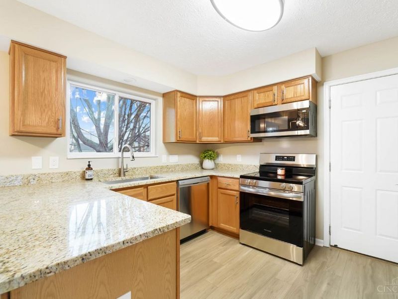 3692 Shag Bark, Batavia Twp, OH 45102 Photo 6