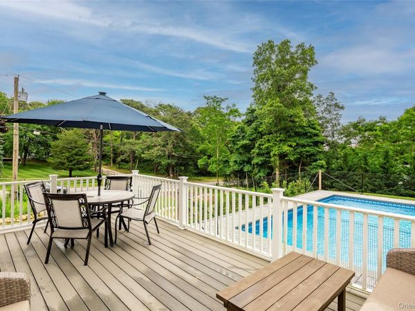 15 S Beach Road , Southampton, NY 11968