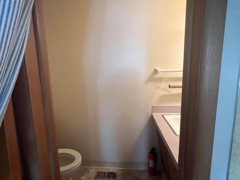 570 S Westgate Avenue, Columbus, OH 43204 Photo 10