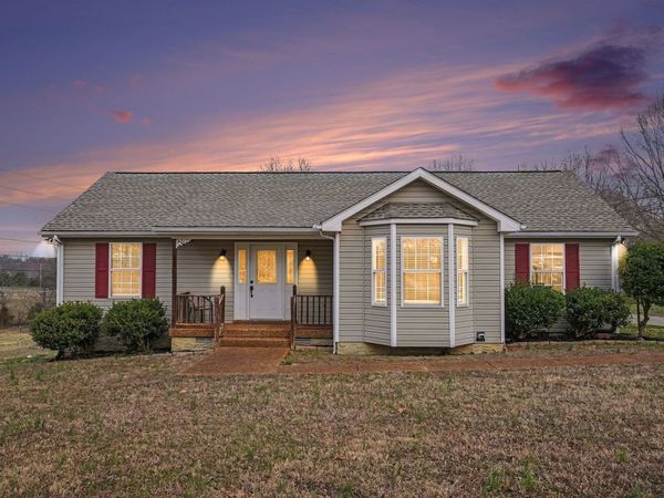 1166 Peter Pond Rd , Ashland City, TN 37015