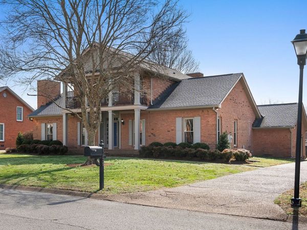 6025 Manor Pl, Brentwood, TN 37027