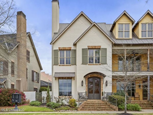 216 Eastpark Street, Ridgeland, MS 39157