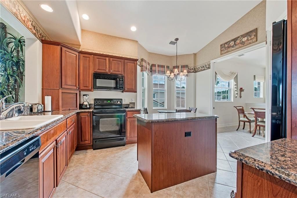 10141 Bellavista Cir , Unit 604, Miromar Lakes, FL 33913 Photo