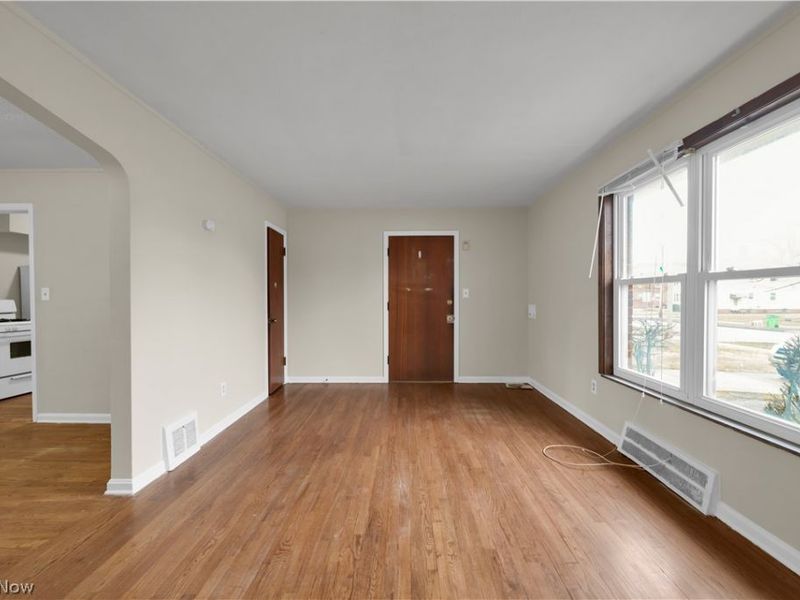 478 E 222nd Street, Unit 1/DN, Euclid, OH 44123 Photo 5