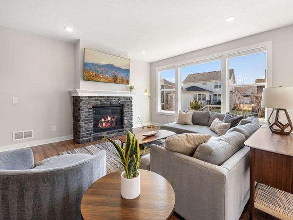 10811 40th Street N, Lake Elmo, MN 55042