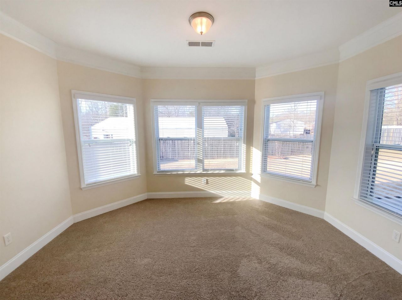 249 Southberry Lane Photo 17