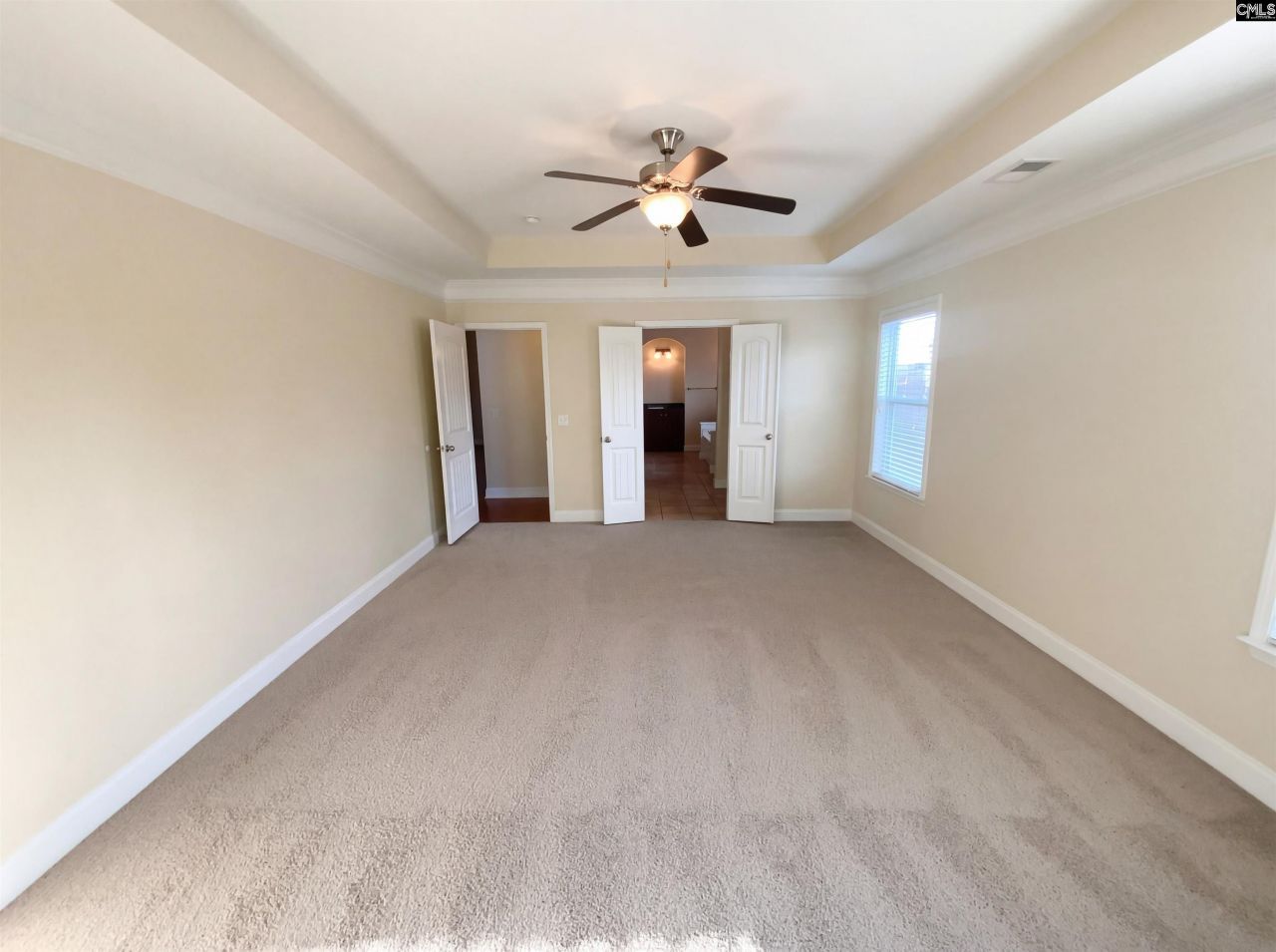 249 Southberry Lane Photo 4