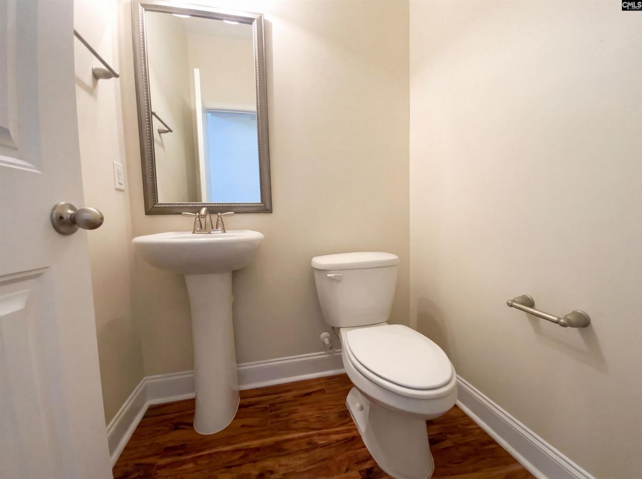 249 Southberry Lane Photo 9