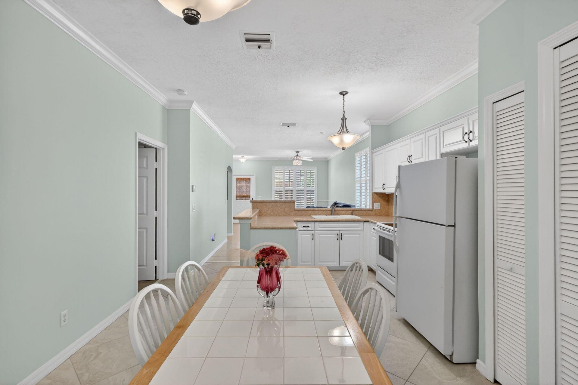 523 NW San Remo Circle, Port Saint Lucie, FL 34986 Photo