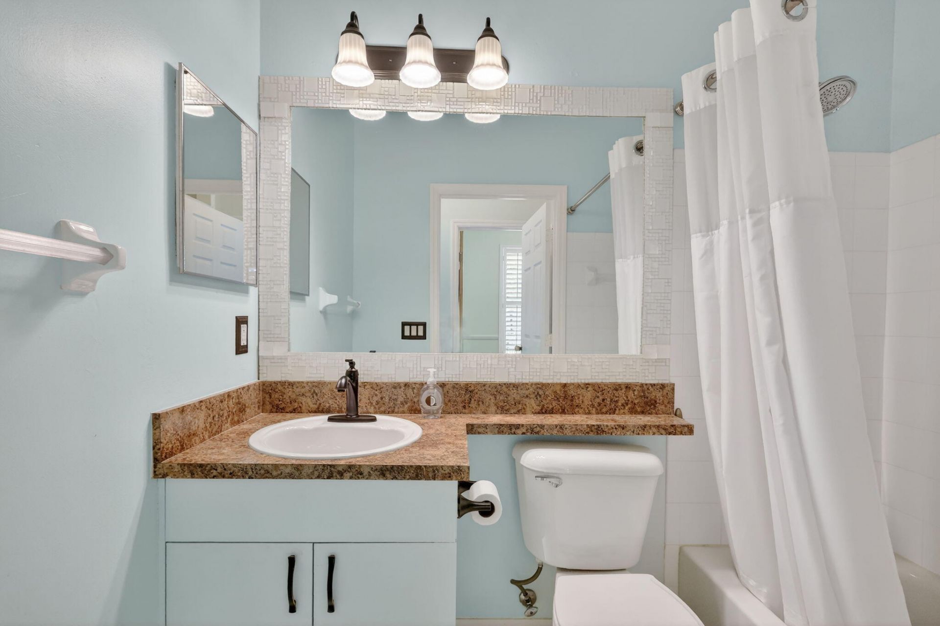 523 NW San Remo Circle, Port Saint Lucie, FL 34986 Photo