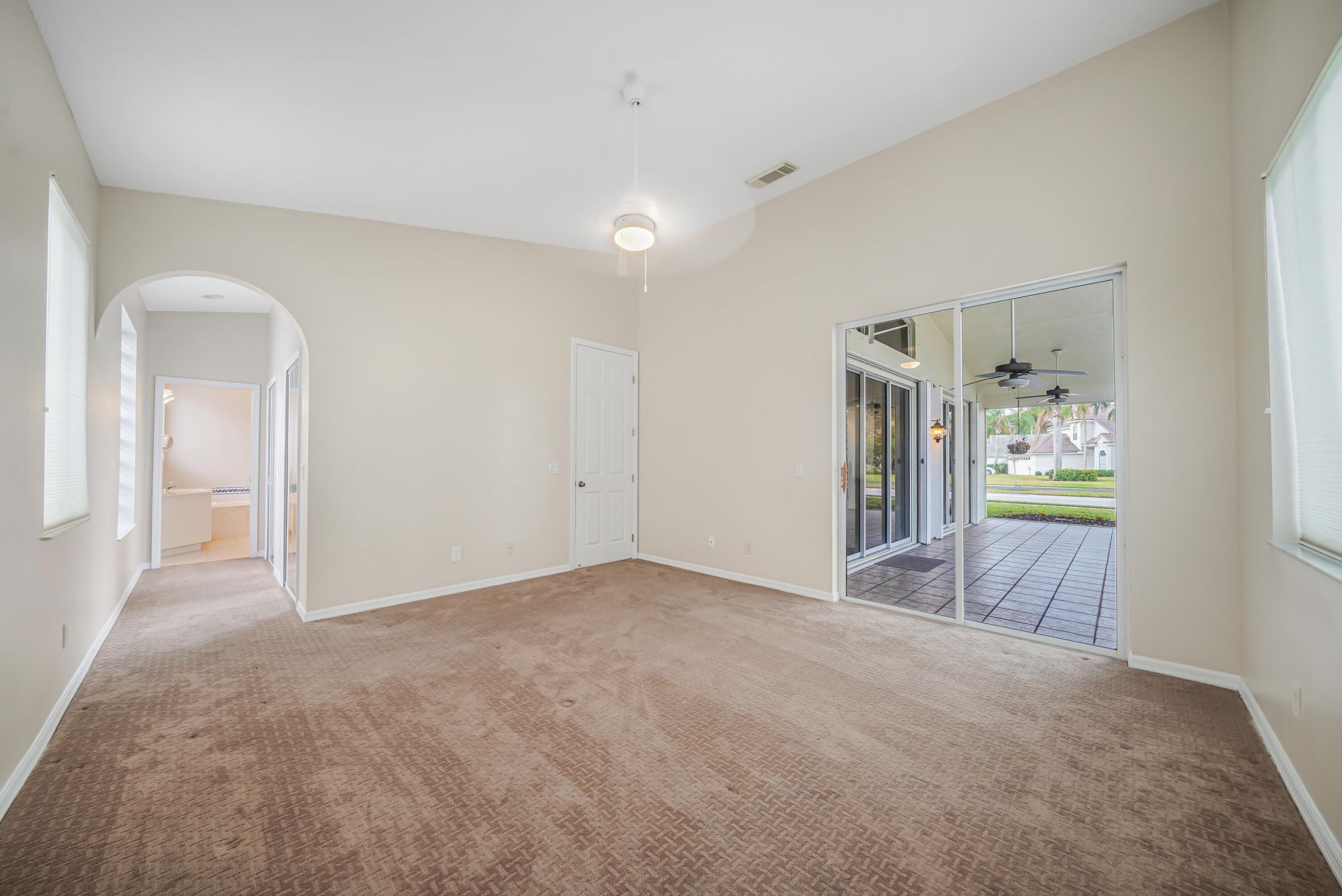 556 SW Saint Georges Bay Sw, Port Saint Lucie, FL 34986 Photo