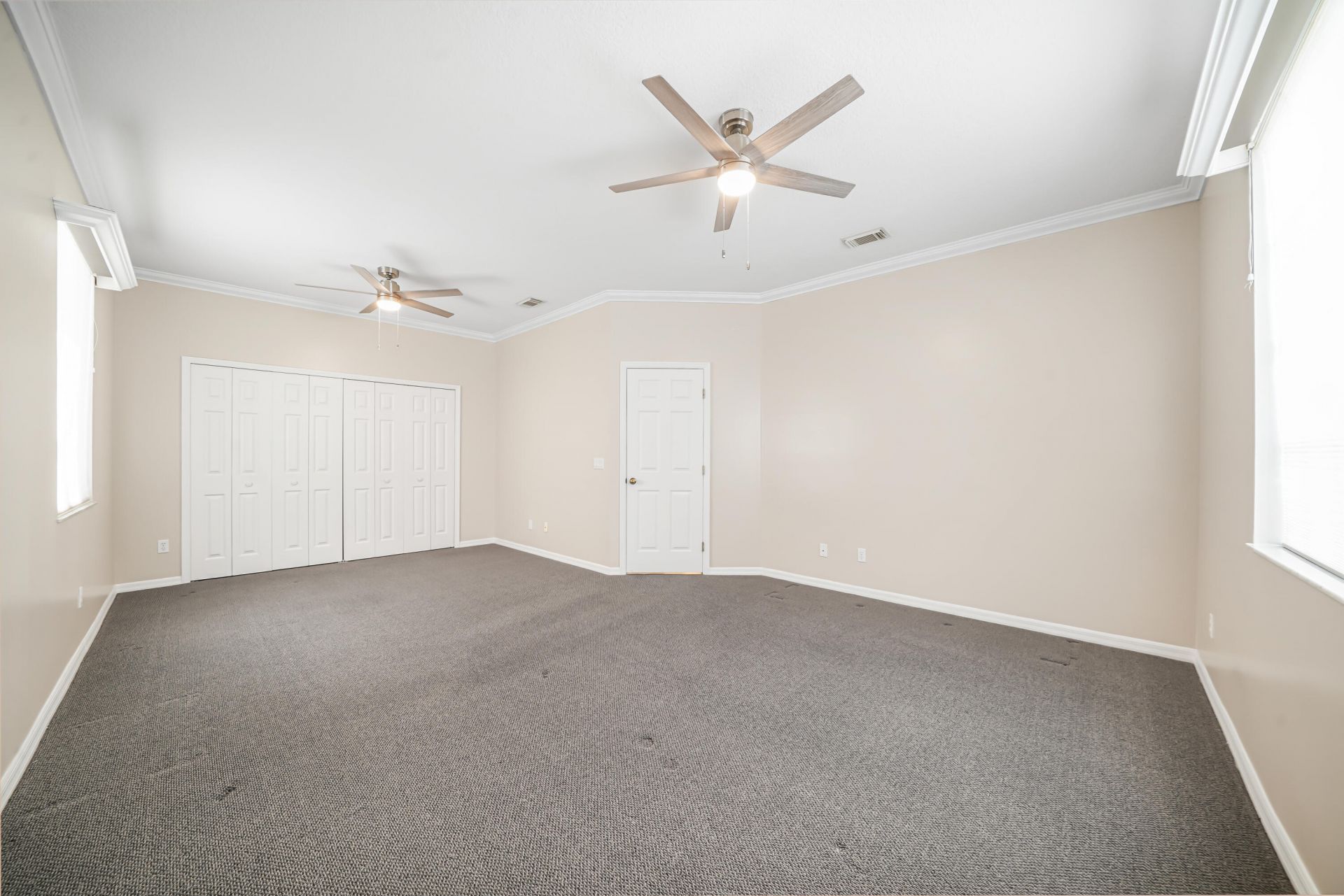 556 SW Saint Georges Bay Sw, Port Saint Lucie, FL 34986 Photo